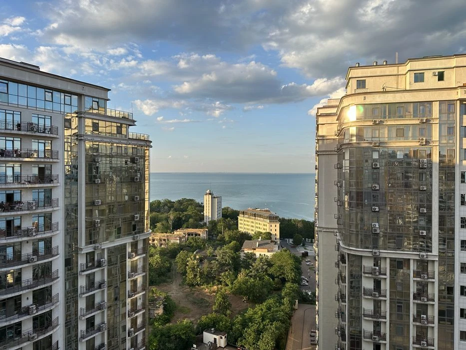 Видовая 1к в 8 жемчужине.