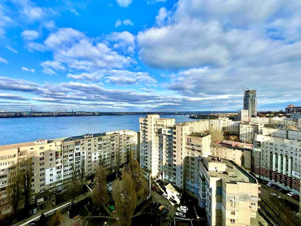 Квартира. Дніпро, Крутогірний провулок