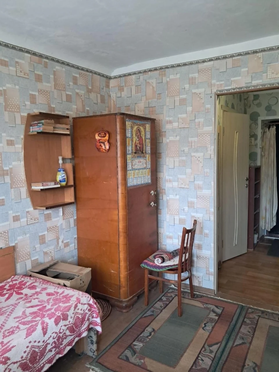 ПРОДАЮ 16,8 м² БЛИЗЬ КАЛИНІВСЬКОМУ РИНКУ | АРТЕКІВСЬКА 29 | 3