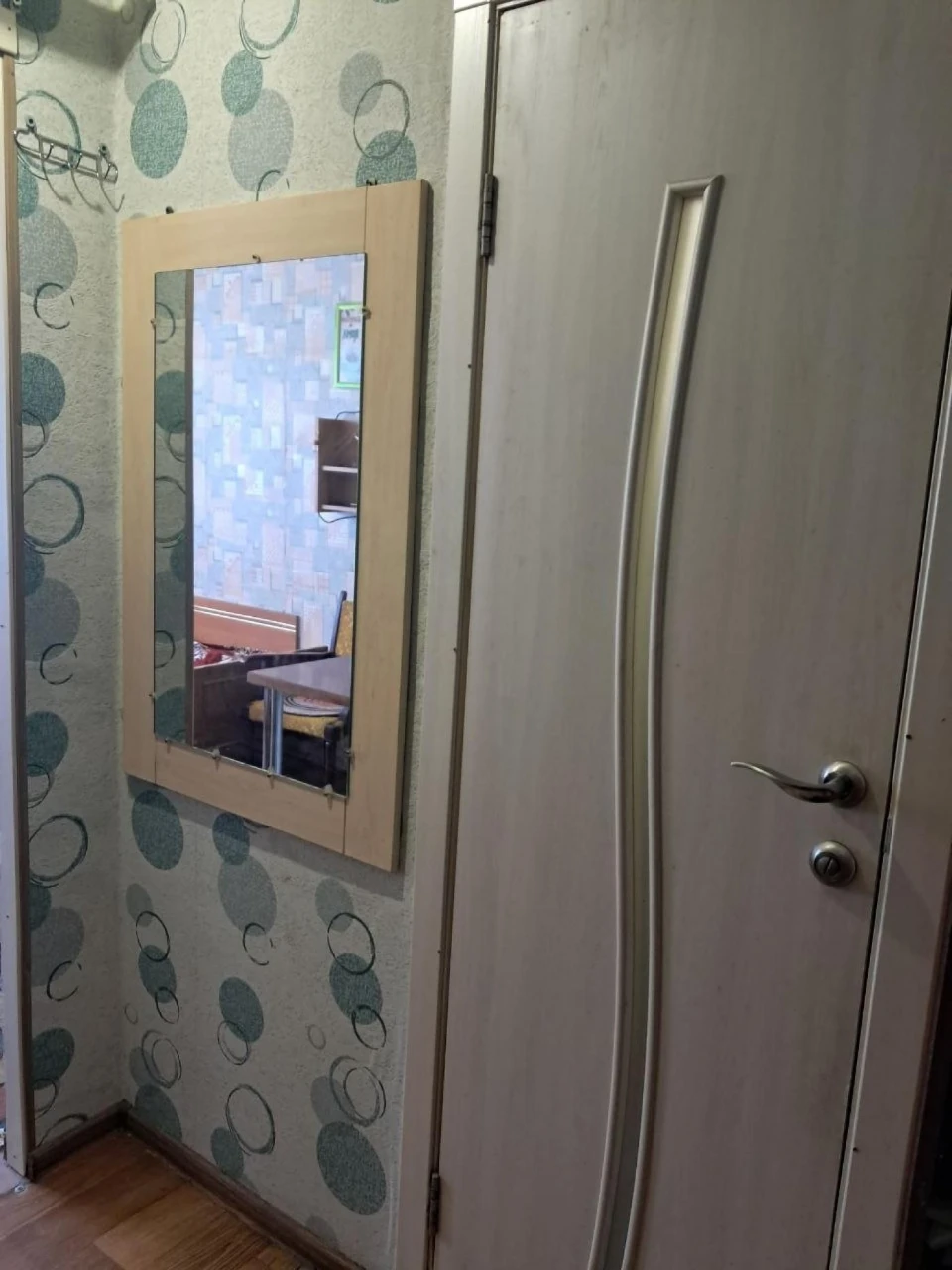 ПРОДАЮ 16,8 м² БЛИЗЬ КАЛИНІВСЬКОМУ РИНКУ | АРТЕКІВСЬКА 29 | 3