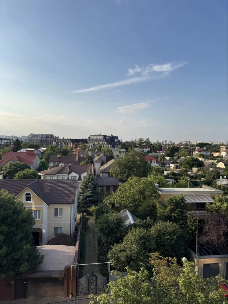 For Sale: 1-bedroom apartment in the "Sea" residential complex, 13th stop of Big Fountain
