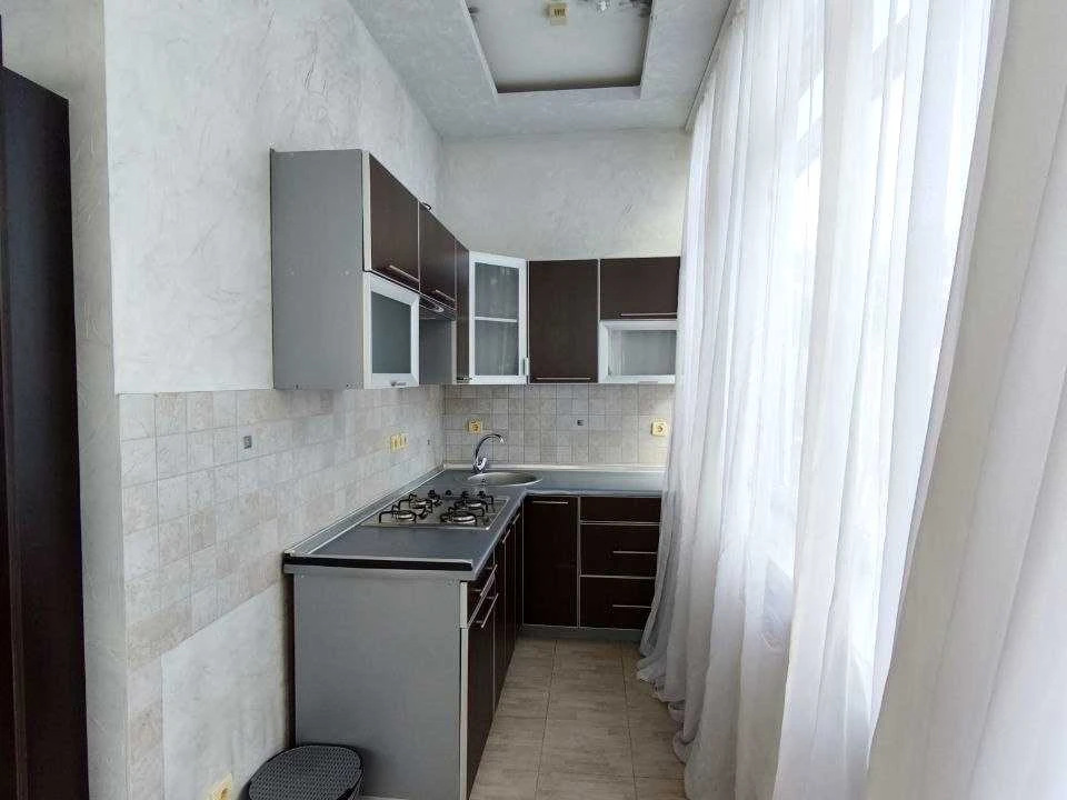 House. Odessa, Freedom Boulevard