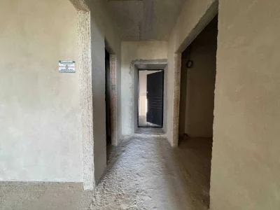 Great Price! Spacious 1-bedroom apartment with a view of the mountains!