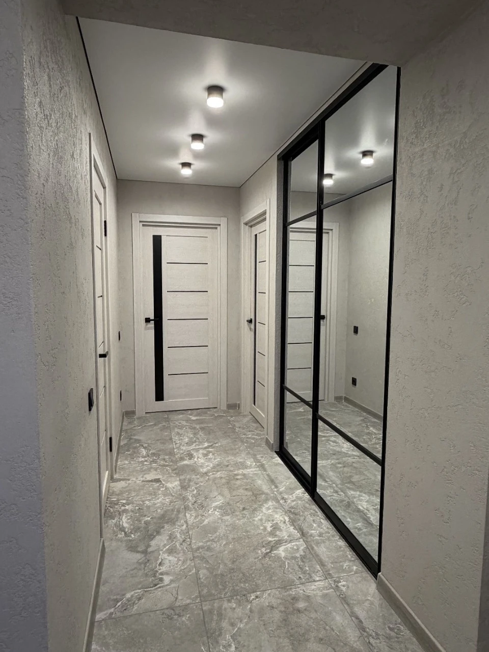 For sale 2-bedroom apartment, Central district, Residential complex "Rydnyi Dim", autonomous heating