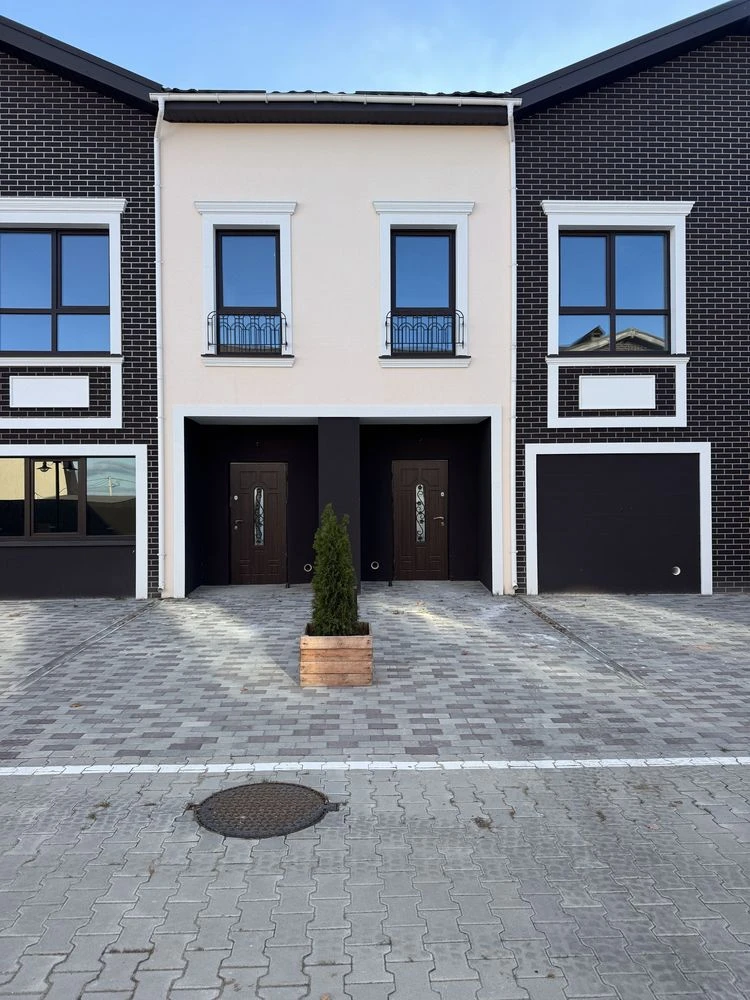 Sale of a modern two-story house in the exclusive "Euro Village"