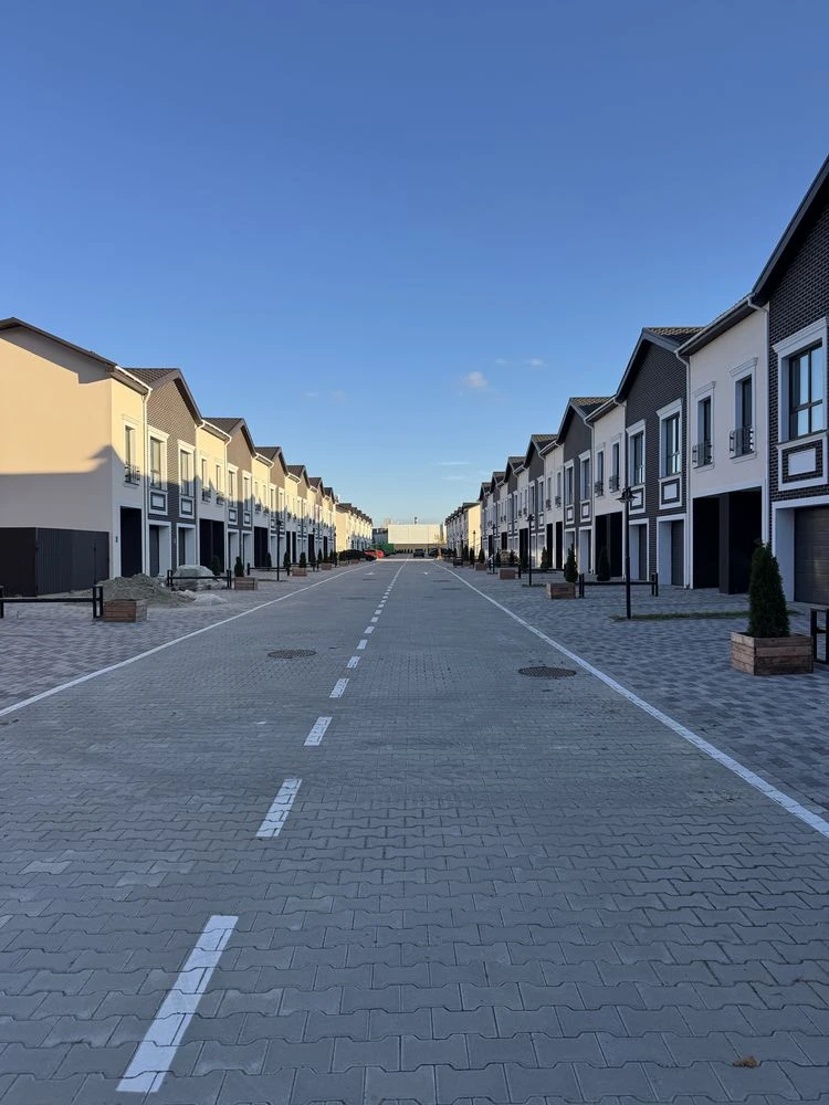 Sale of a modern two-story house in the exclusive "Euro Village"