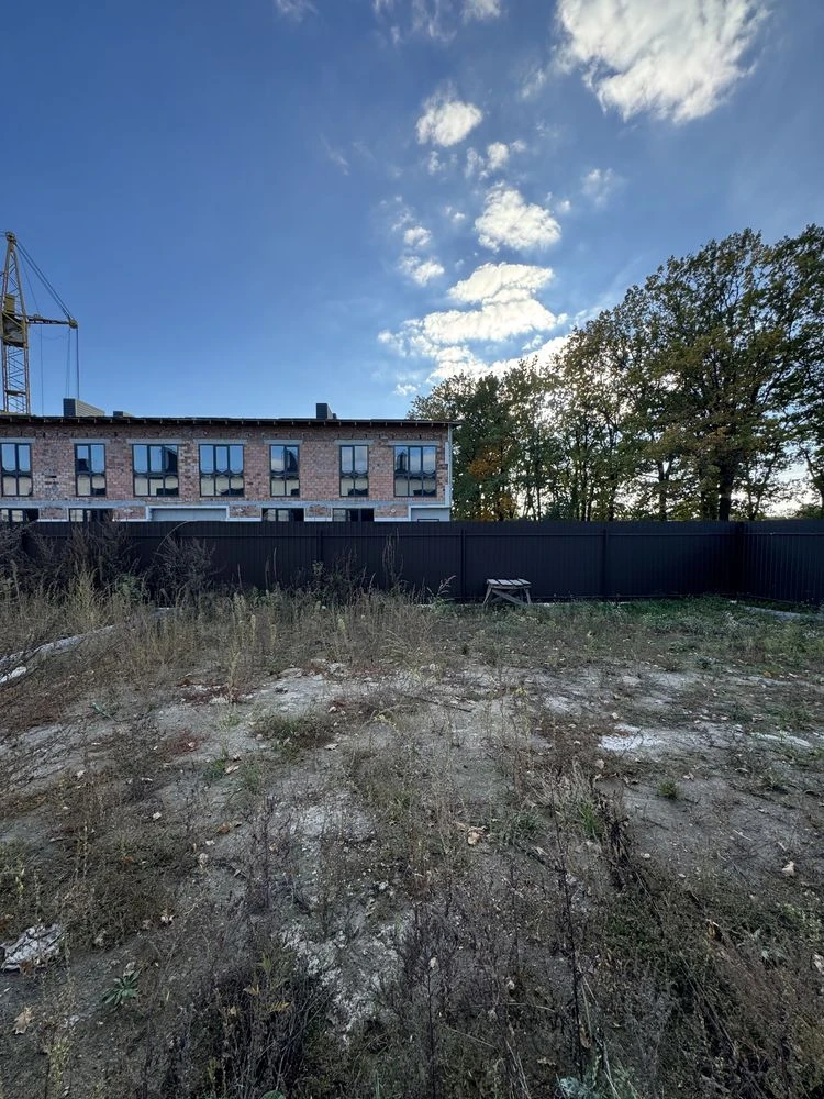 Sale of a modern two-story house in the exclusive "Euro Village"