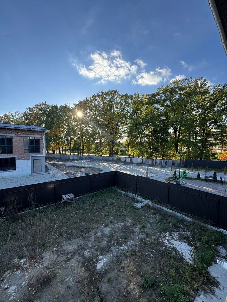 Sale of a modern two-story house in the exclusive "Euro Village"