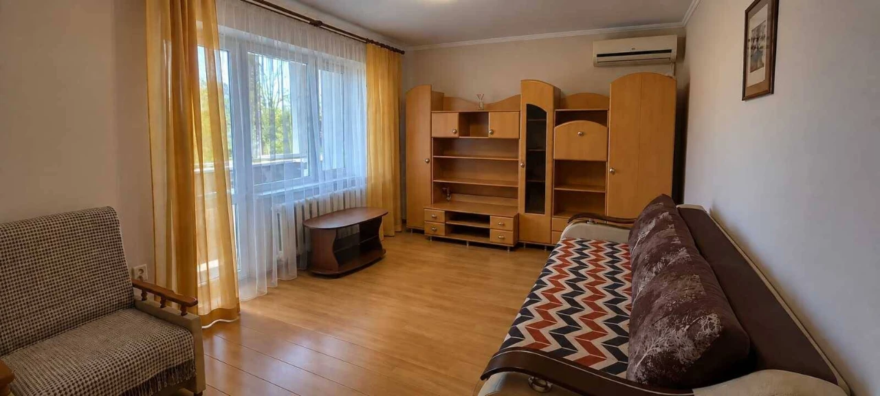 Сдам на длительный срок 2-комнатную квартиру Киев, Соломянский, Генерала