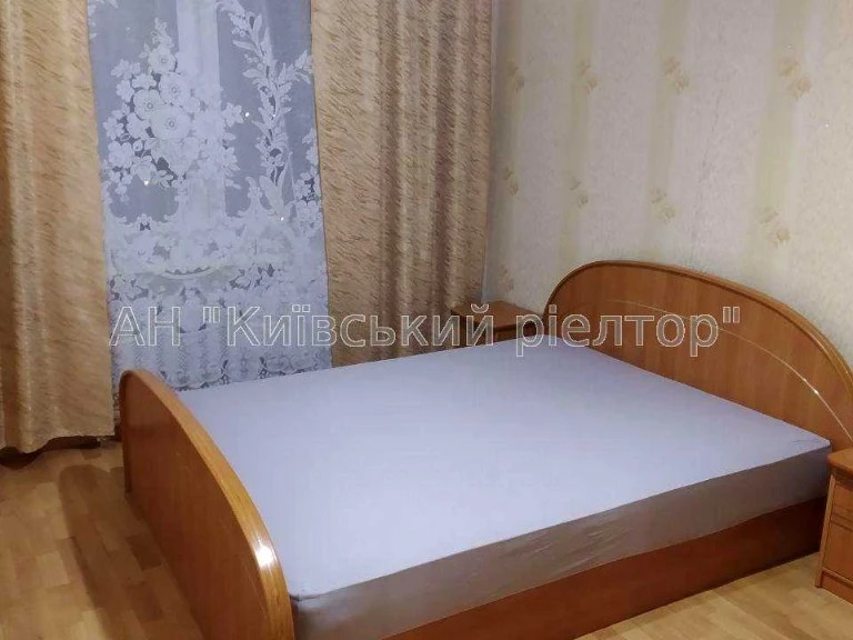 Квартира. Урлівська вулиця, Київ
