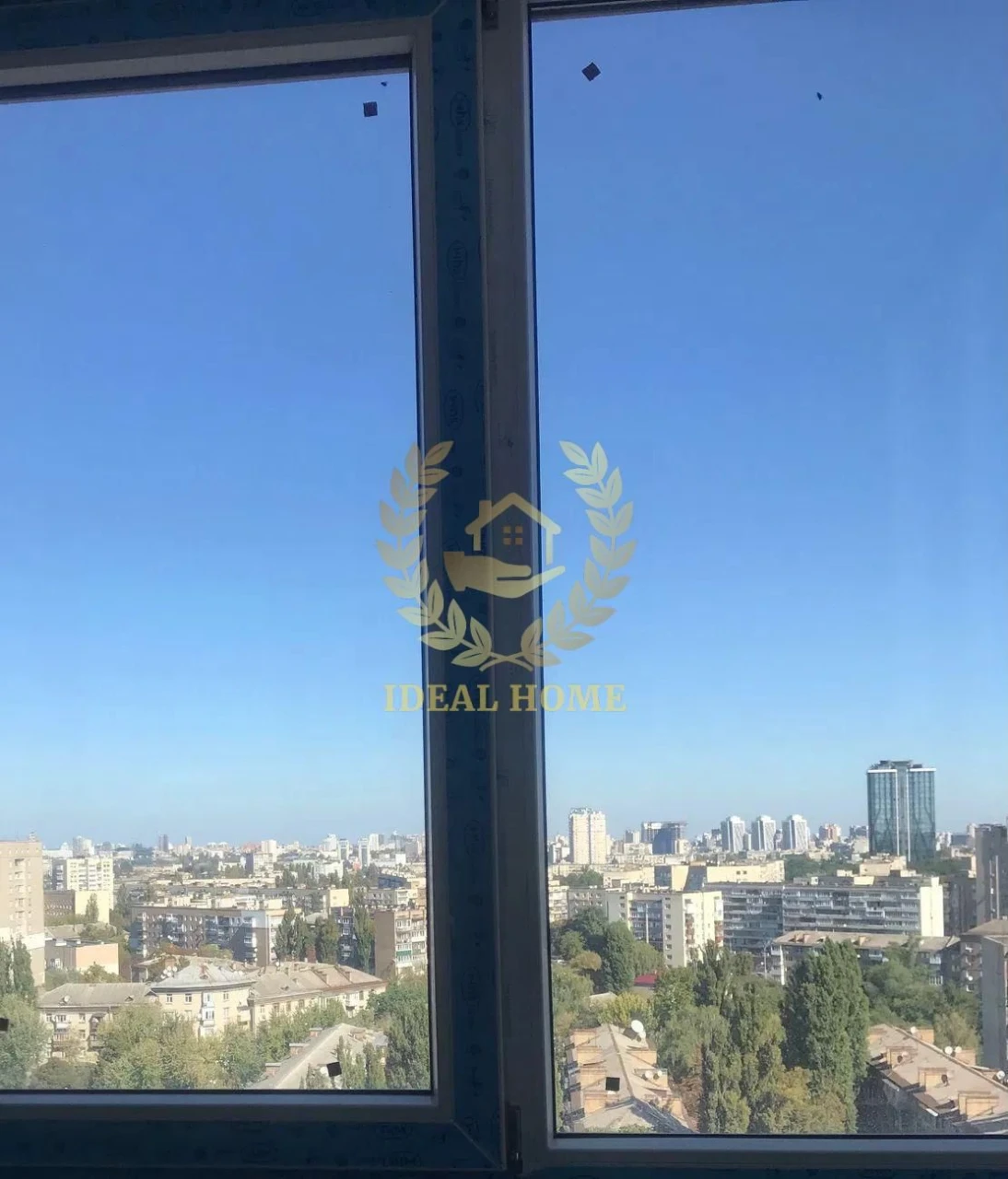 2-bedroom apartment for sale in the new OkLand residential complex near Sevastopol Square
