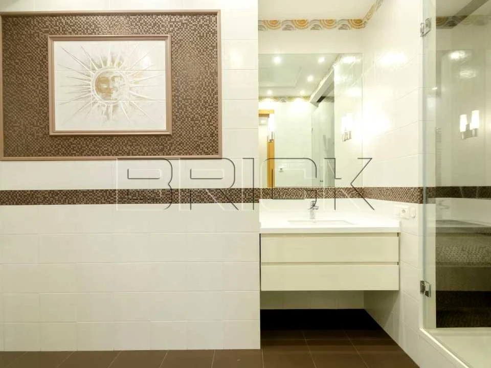 Apartment. Kruglouniversitytska st.