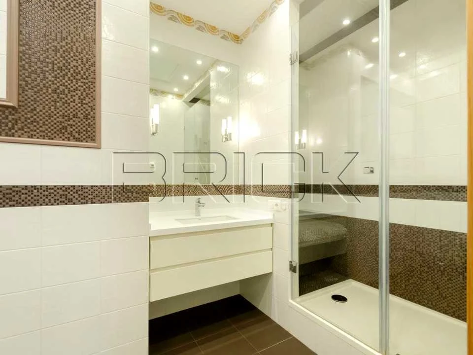 Apartment. Kruglouniversitytska st.