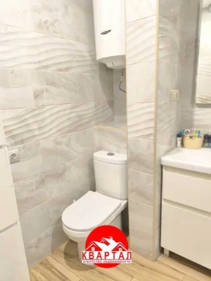 For sale 3-room apartment with renovation, area near Silpo on Fo