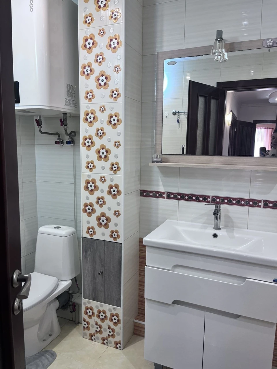 Продам 2 ком квартиру на Заболотного
