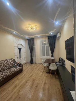 3-кімнатна квартира з ремонтом, Центр, вул. Велика Арнаутська
