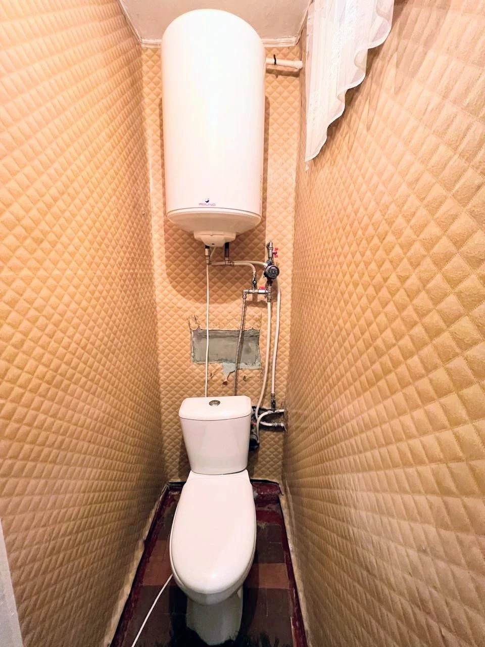 2-room - 50 sq.m., Czech, Brick building, Separate rooms, Ювілейний