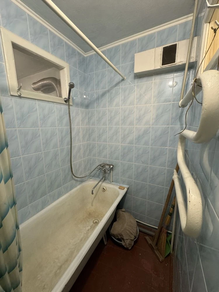 For Sale 2-room apartment in YUTZ