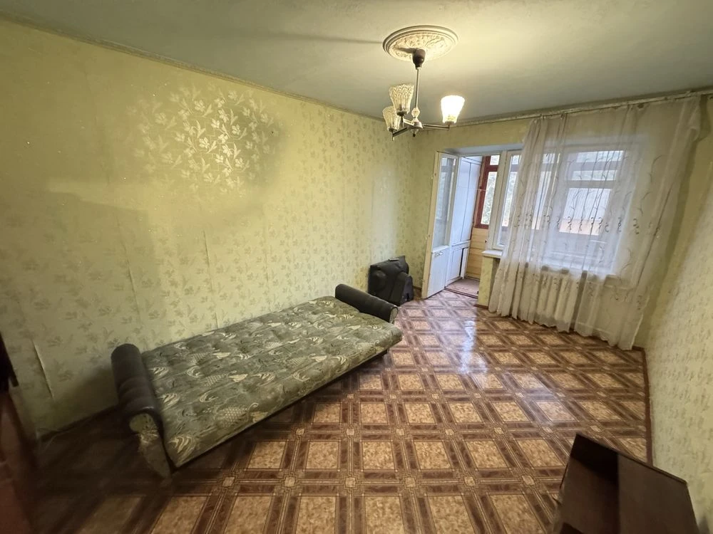 For Sale 2-room apartment in YUTZ