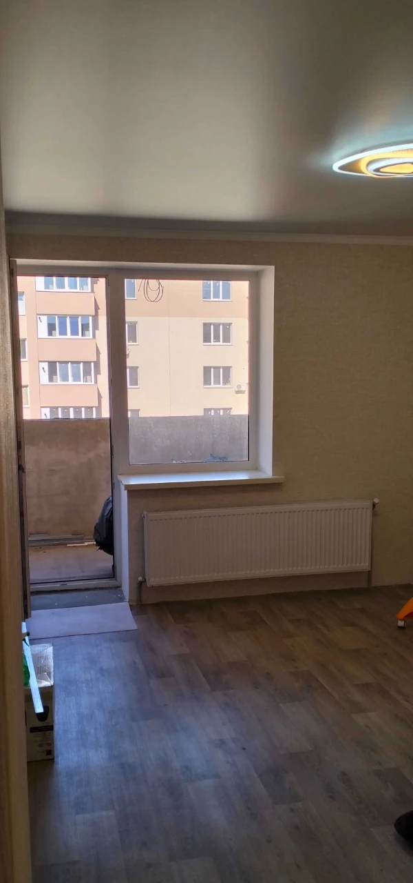 Apartment for sale from the owner! Renovated! Residential!