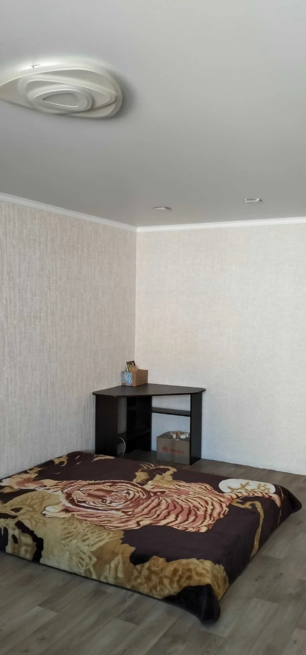 Apartment for sale from the owner! Renovated! Residential!