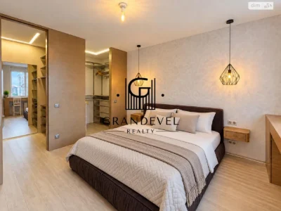 Sale Apartment Holosiiv