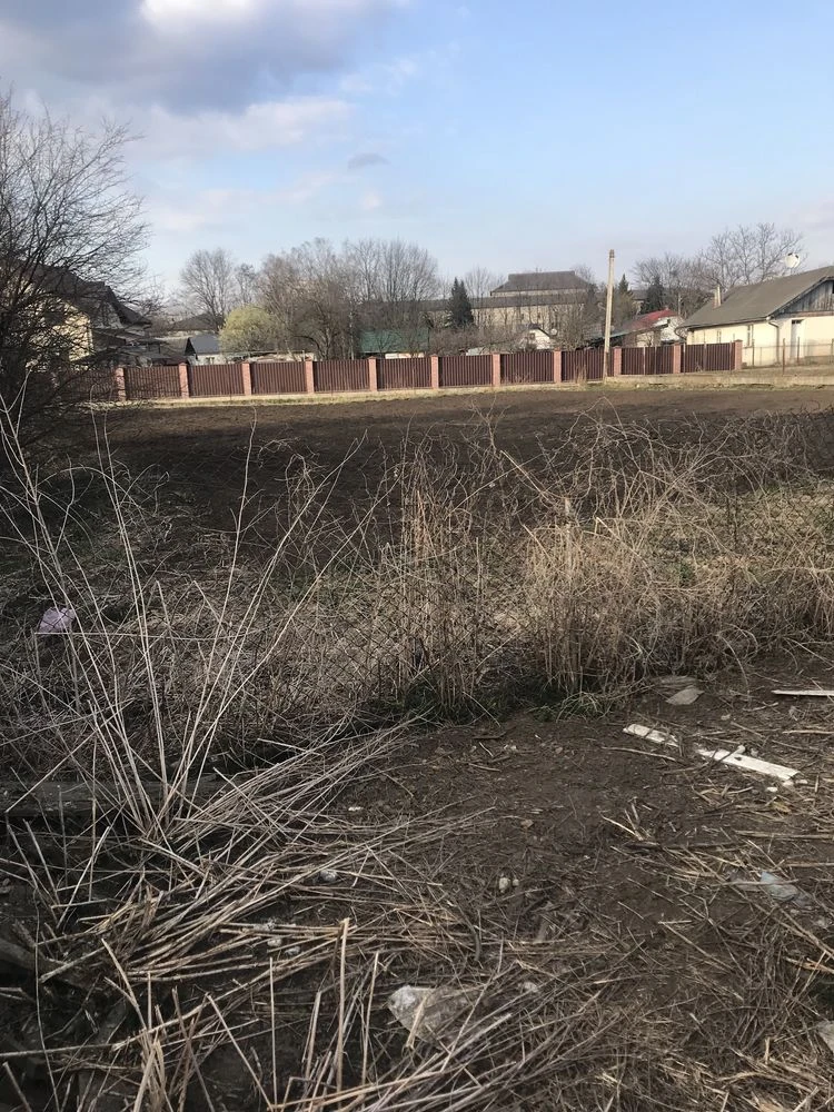 Продається земельна ділянка