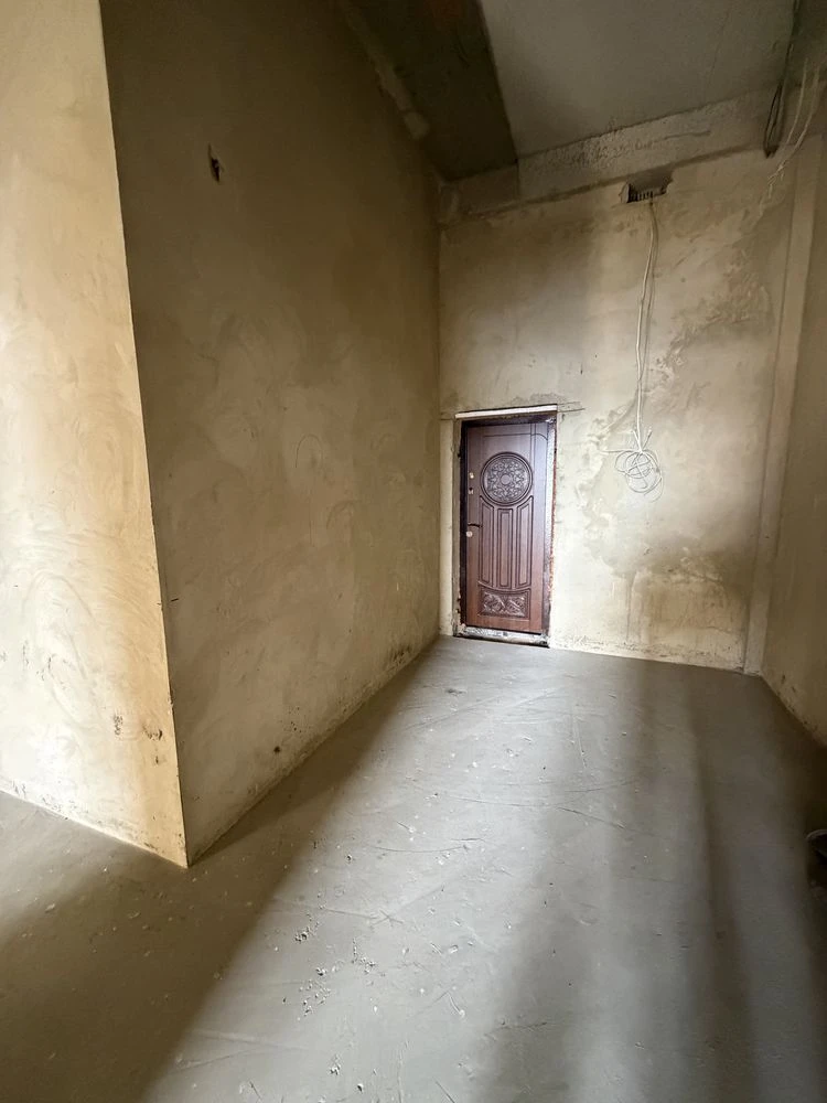 3-room new building on Khotin Street