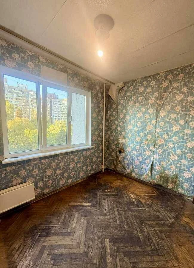 Продам 3-к квартиру Киев, Голосеевский, Академика Заболотног