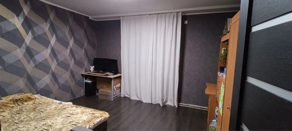 Продам 2 комнатную квартиру