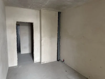 2nd Floor, I will sell my 2-room residential complex Berezhanskyi Mykola Gulaka St.