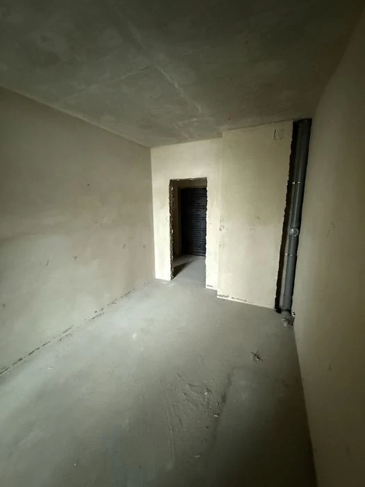 2nd Floor, I will sell my 2-room residential complex Berezhanskyi Mykola Gulaka St.