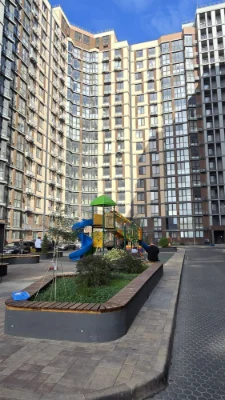 ЖК "Прохоровский квартал"  Продам 3-х комнатную квартиру 98