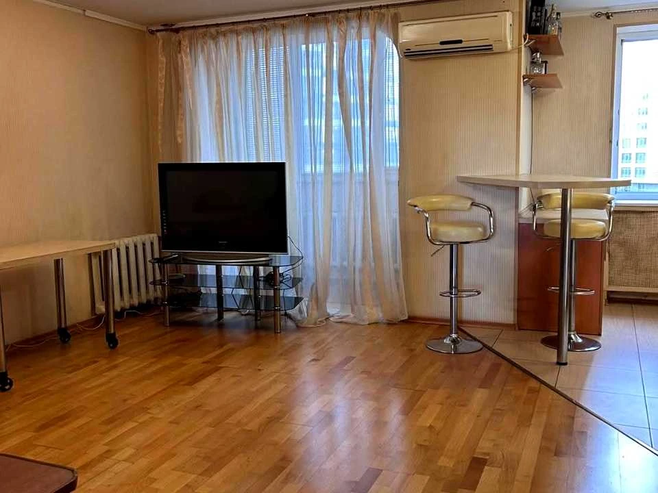 Квартира. Одесса, Французский бульвар.