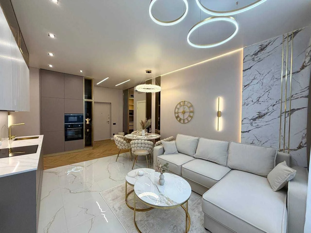 3-room apartment in the Elegia Park residential complex on Genuwesky / Arcadia Sady