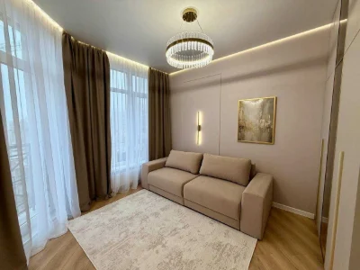 3-room apartment in the Elegia Park residential complex on Genuwesky / Arcadia Sady