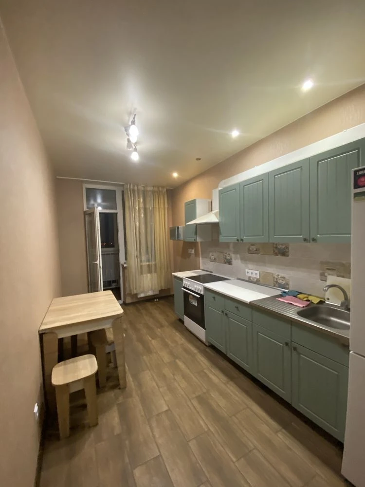 продам 1к квартиру Драгоманова 2