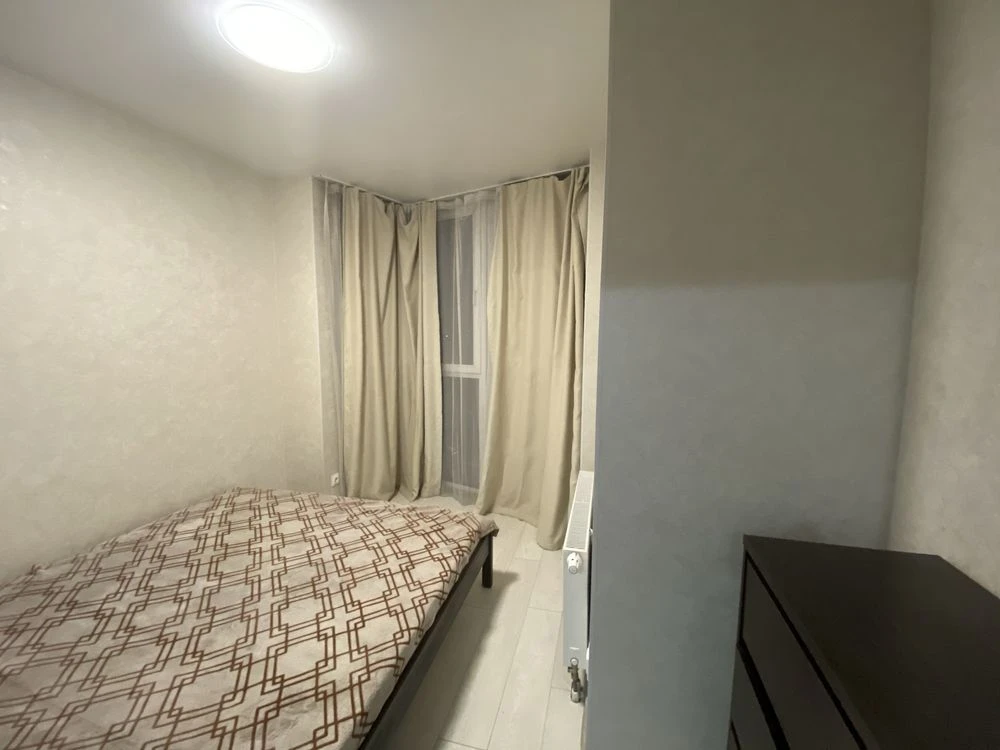 продам 1к квартиру Драгоманова 2