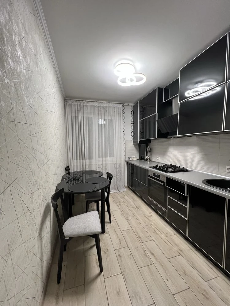 For Sale 3 room apartment (Patsayeva)