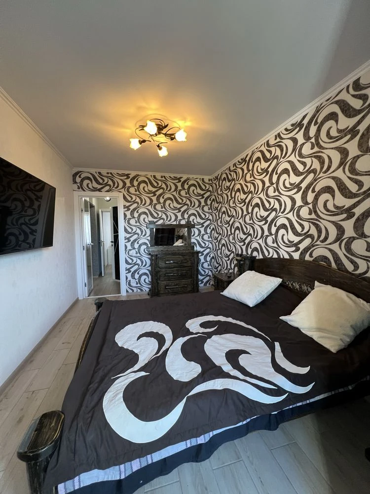 For Sale 3 room apartment (Patsayeva)