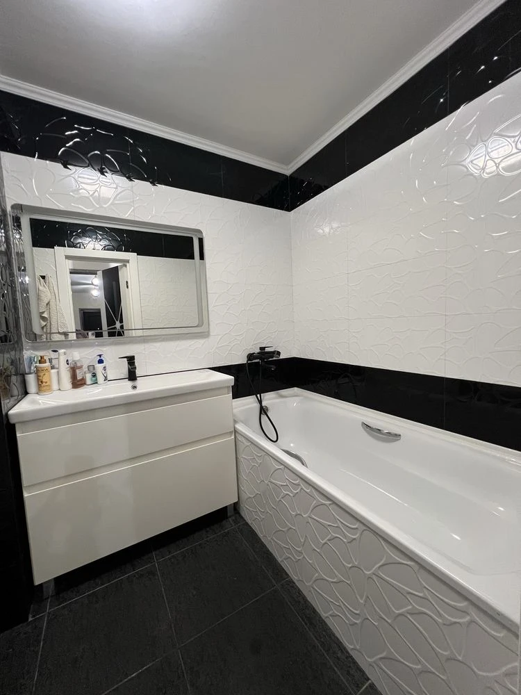 For Sale 3 room apartment (Patsayeva)