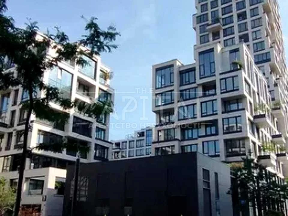 Квартира. Київ, вулиця Ґарета Джонса