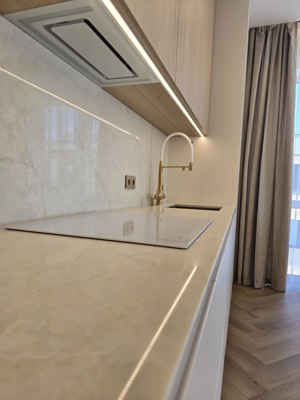 Stylish 1.5-room apartment for sale in the "Sadovy" residential complex in Uzhgorod