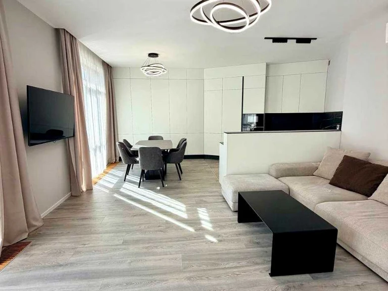 Apartment. Uzhhorod, Slavianska naberezhna st.