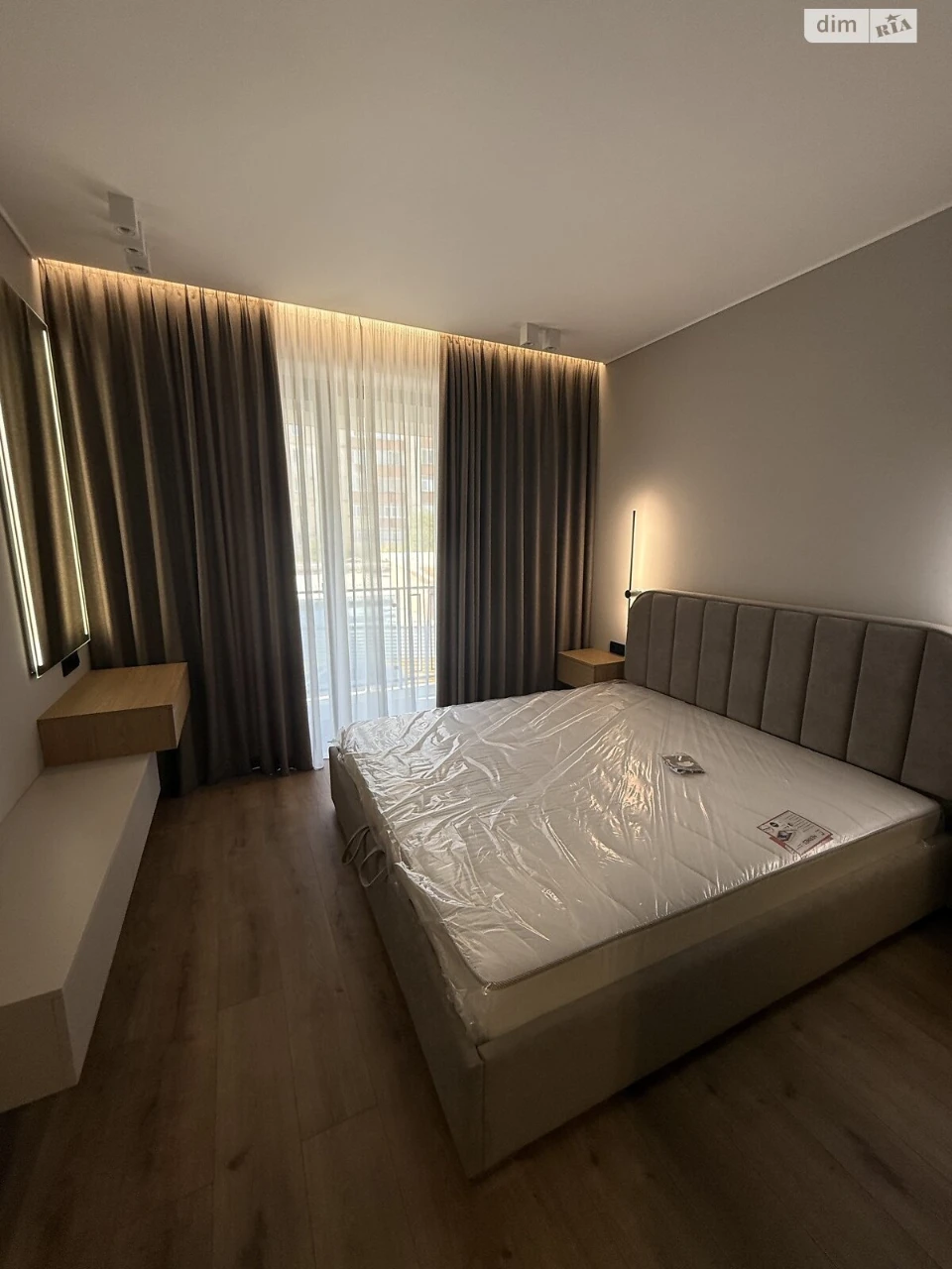 Apartment for Sale: New