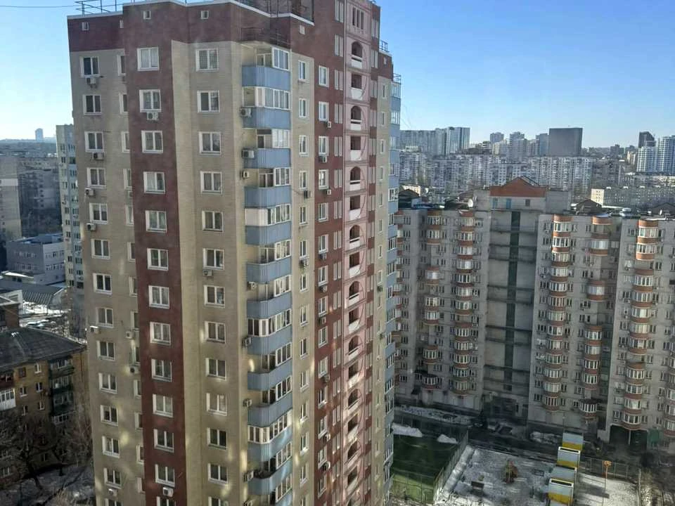 Квартира. Киев, Феодосийский проезд.