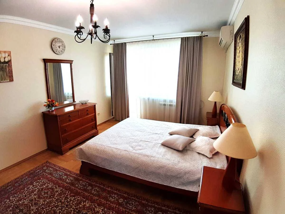 Long-term rental of a 2-bedroom apartment in Kyiv, Obolon, Marshal Tymoshenko Street