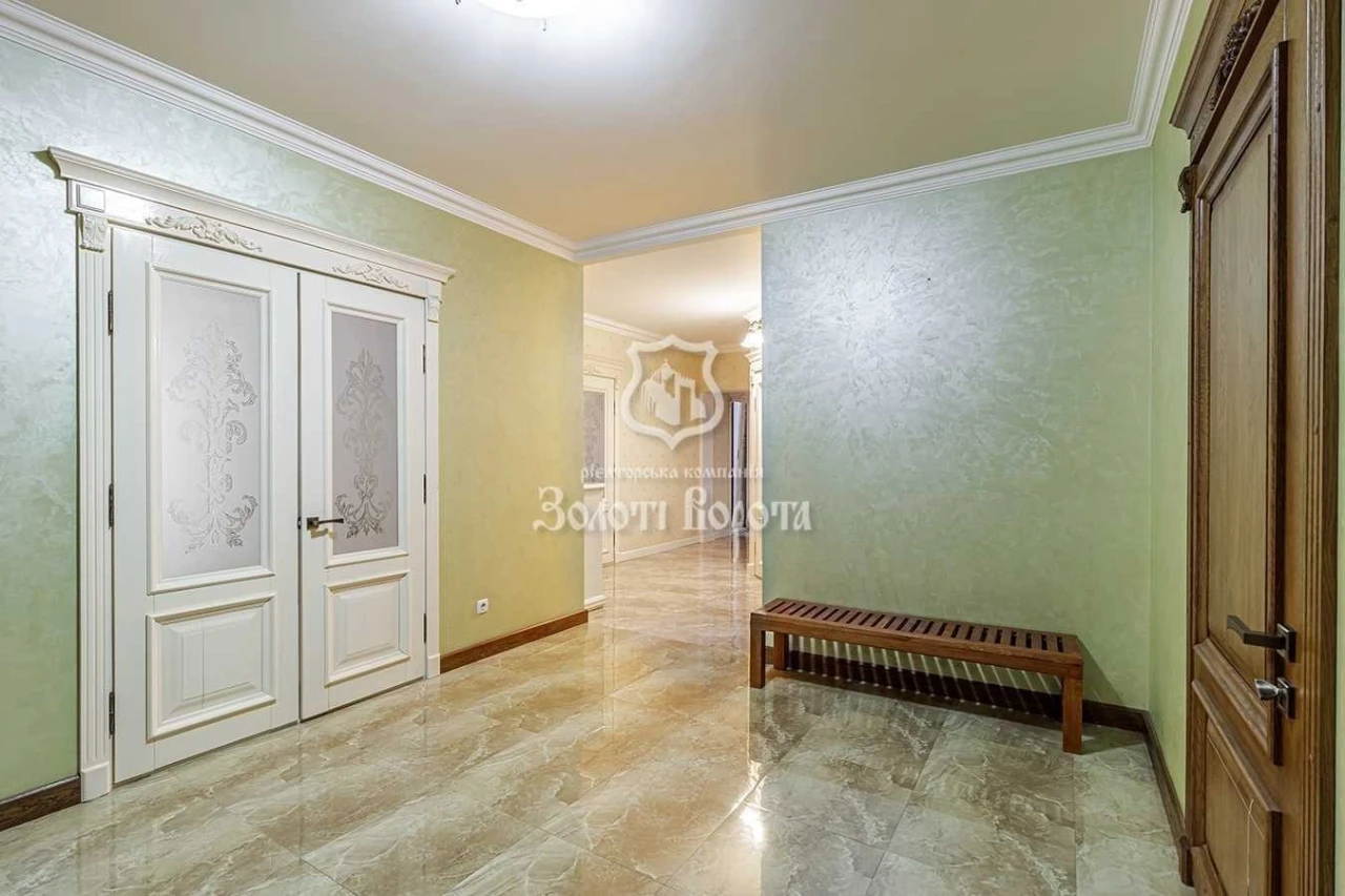 Sale of a 3-room apartment 117.2 m², Valeriy Lobanovskyi