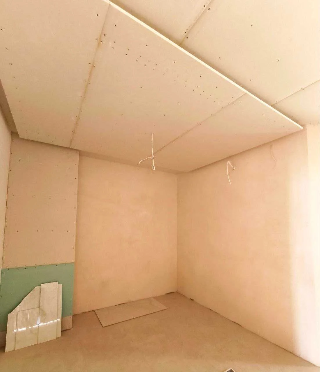 Sale of a 3-bedroom apartment 84 sq.m. Golden Coast / Fontan. Renovation