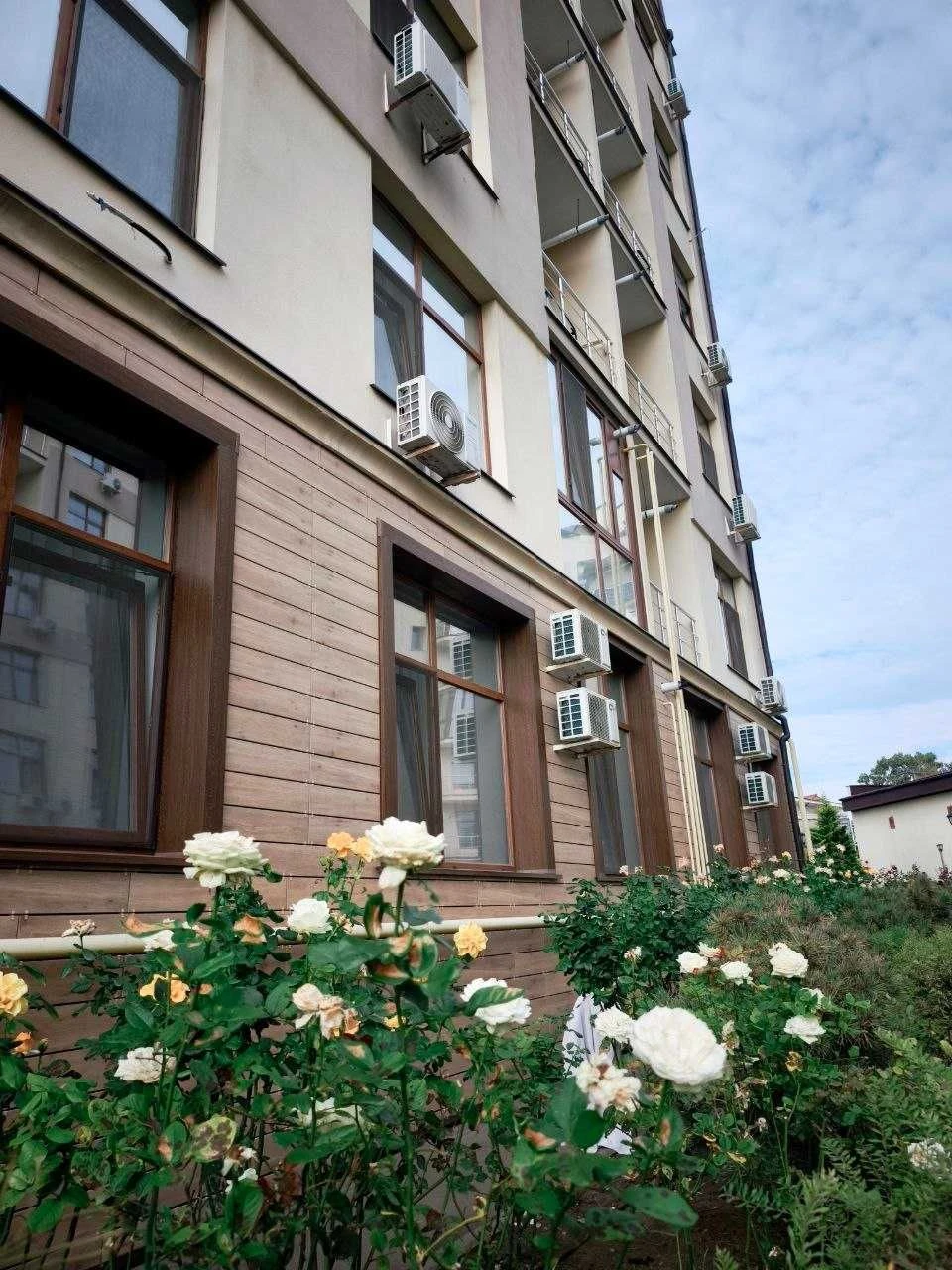 Sale of a 3-bedroom apartment 84 sq.m. Golden Coast / Fontan. Renovation